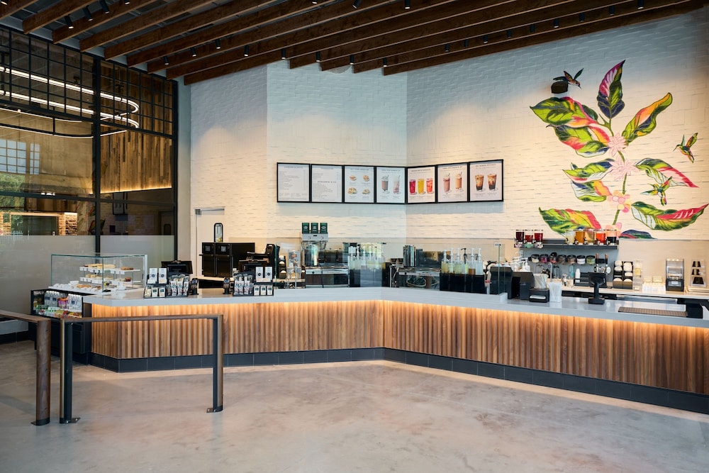 Moxy Charleston Downtown 5/42