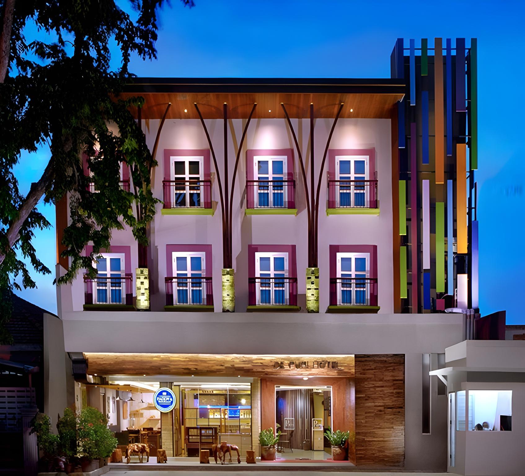 De Puri Boutique Hotel 2/28