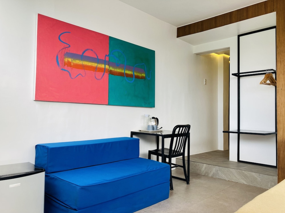 Gomez House 30/36