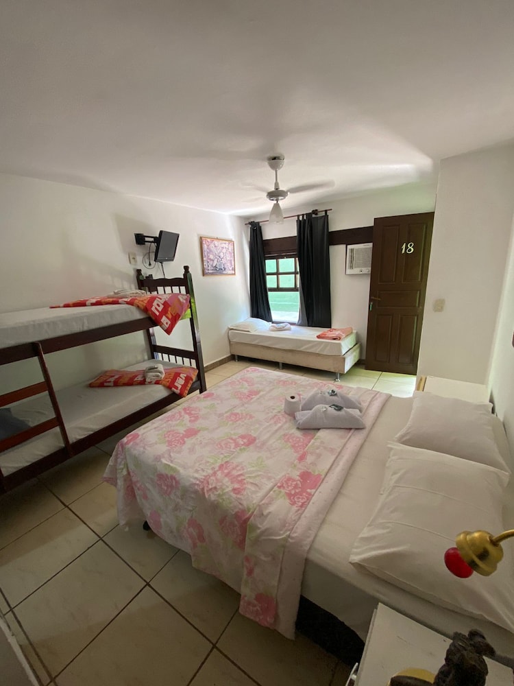 Silver, Suite, Quintuple, 1 Double and 1 Single Bed, Bunk Bed