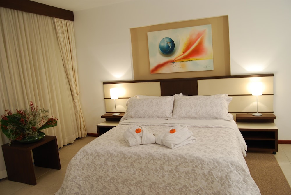 Mondrian Suite Hotel 19/82