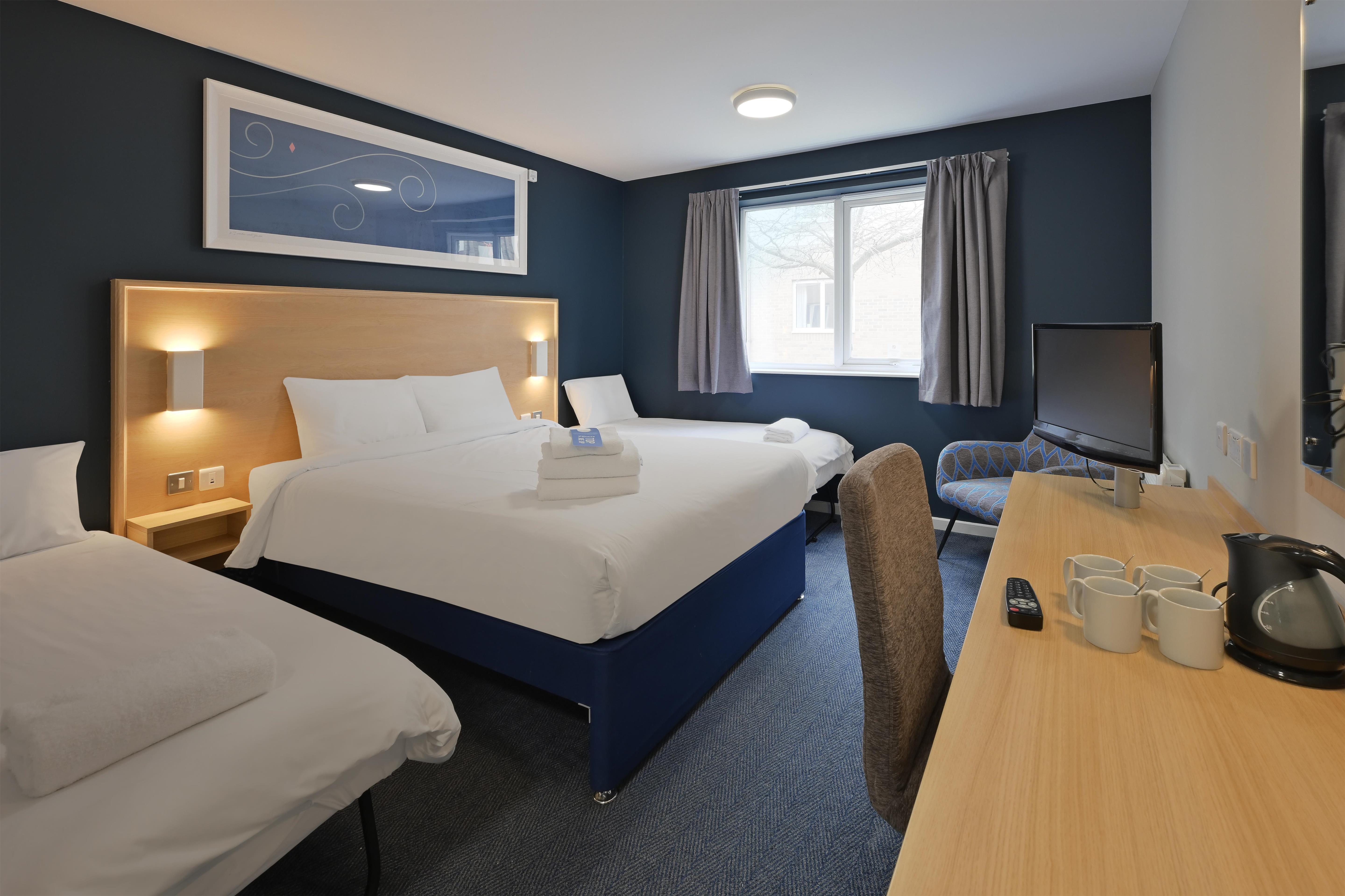 Travelodge Oxford Peartree Hotel 7/24