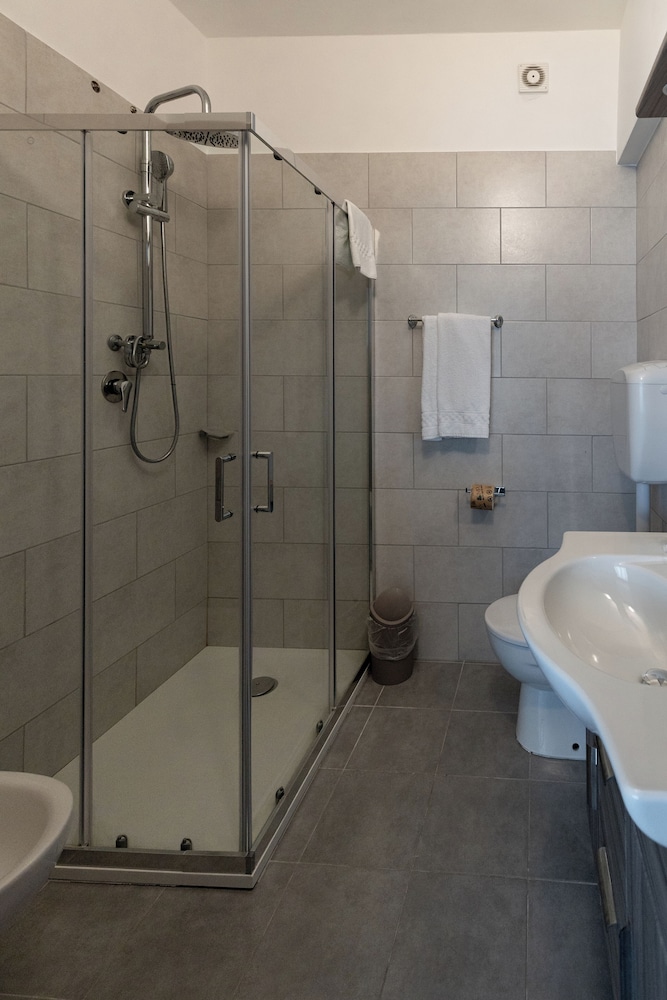 Hotel Giulietta E Romeo 48/50