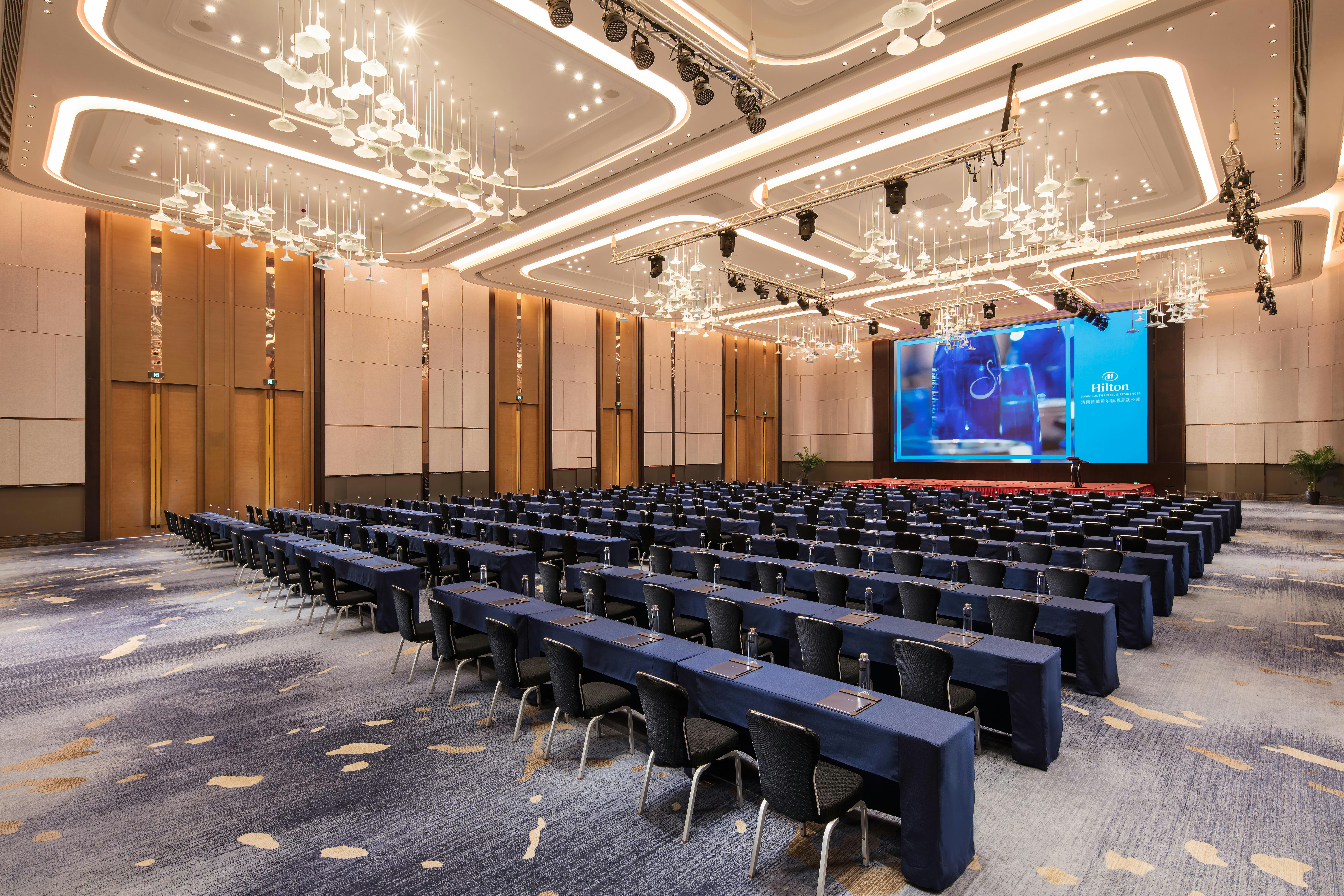 Hilton Jinan South Hotel & Residences 32/49