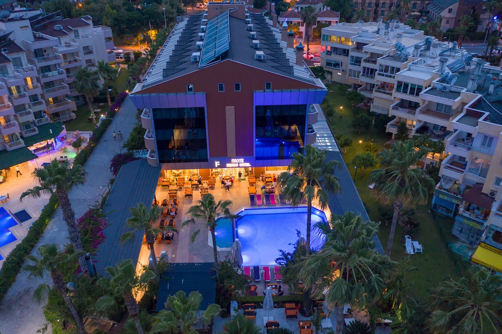 Fame Residence Kemer 17/75