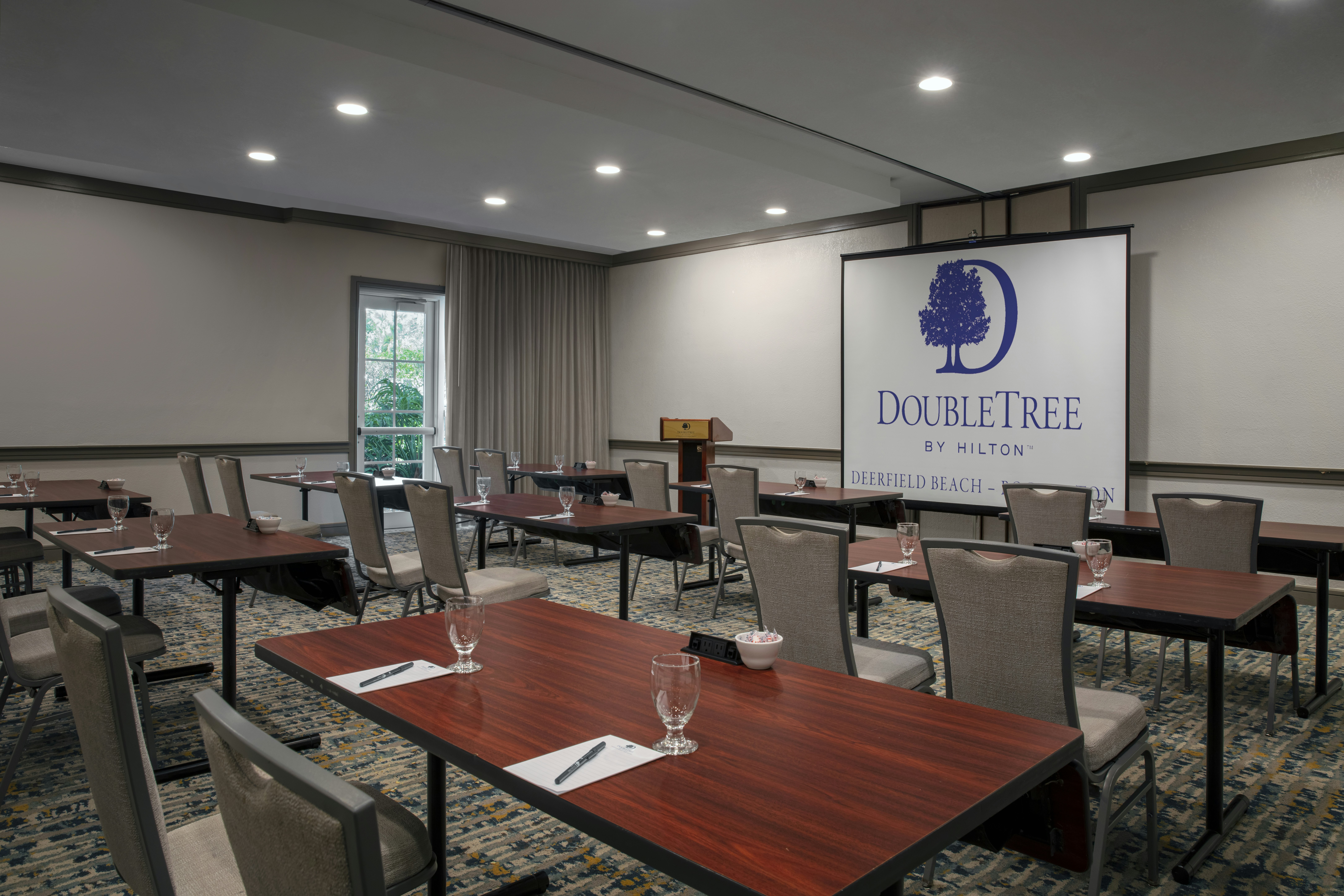 Doubletree by Hilton Deerfield Beach Boca Raton 53/62