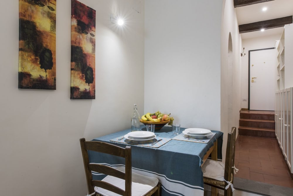 Casa Tina 12/16