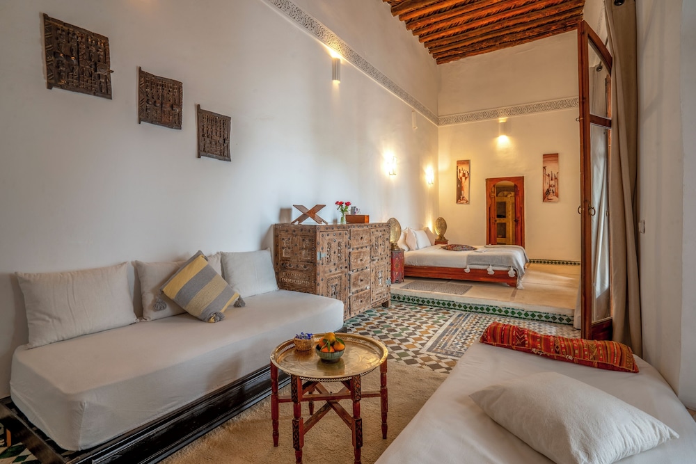 Riad Nora 21/61
