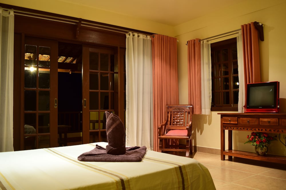 Tribal Hills Mountain Resort 30/61