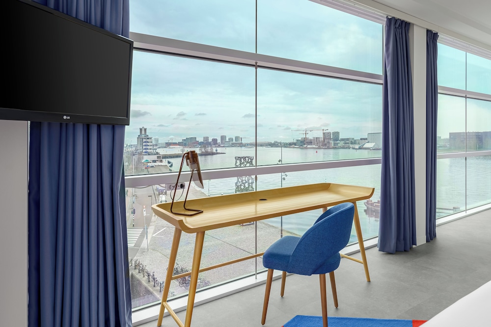 Room Mate Aitana 37/71