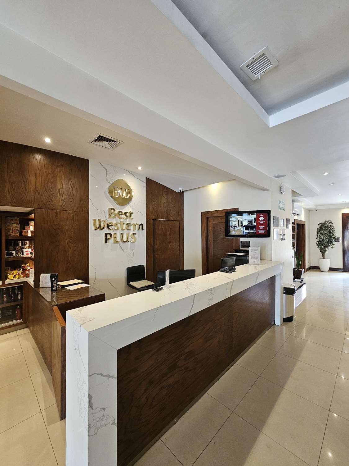 Best Western Plus Chihuahua Aeropuerto 3/21