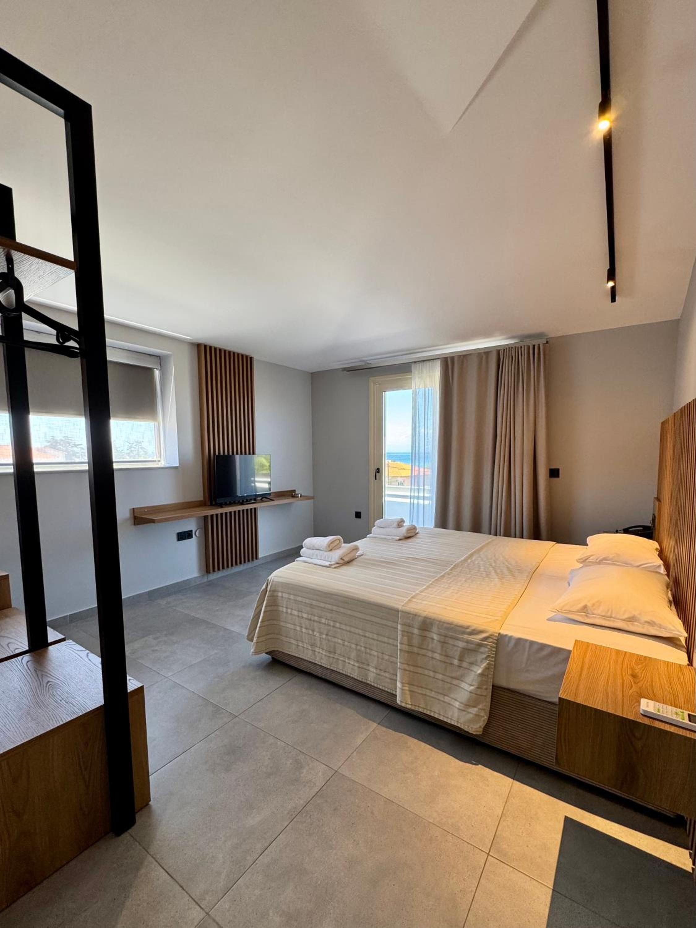 Tresor Hotel (ex Hanioti Palace) 17/52