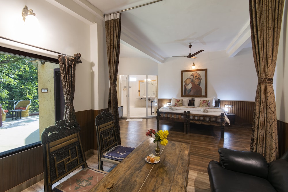 MANDORE GUEST HOUSE A LEAFY HERITAGE RESORT 21/35