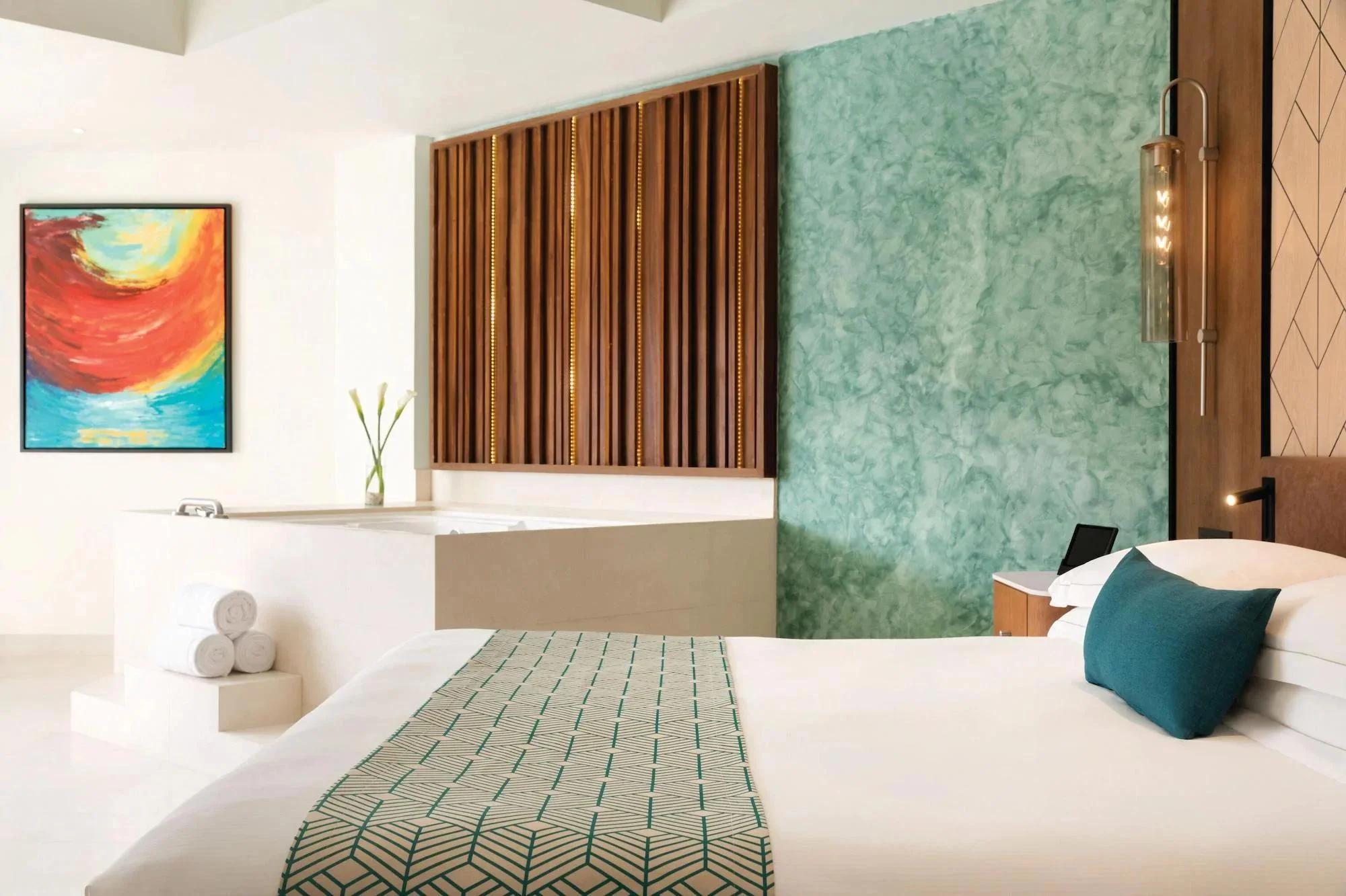 Super, Suite, Double Bed