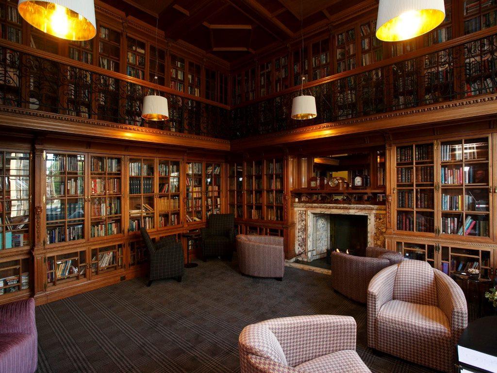 Family, Ground Floor