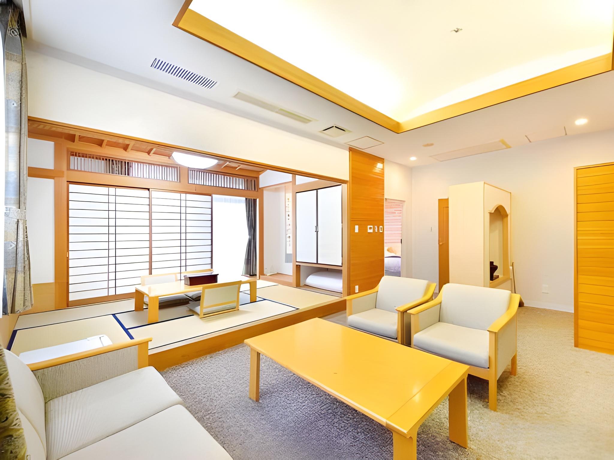KOKUMIN SYUKUSYA HOTEL TAKACHIHO 15/23