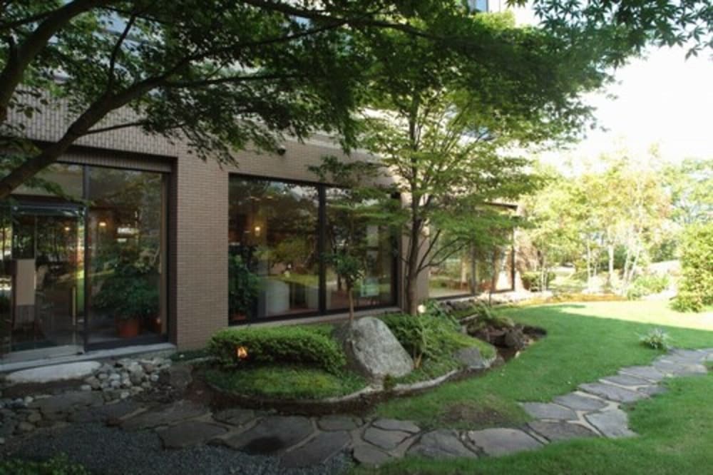 Yufuin Hotel Shuhokan 52/53