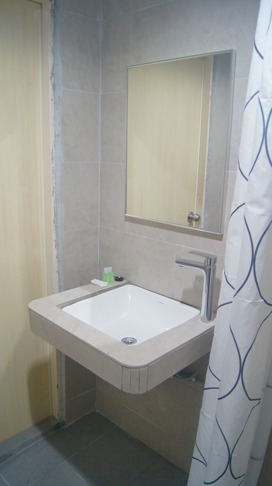 Hotel Hsiang Garden 24/25