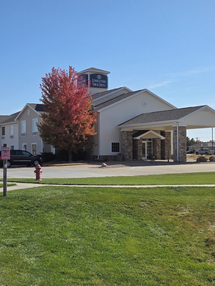 Cobblestone Inn Suites Schuyler Ne 58/62