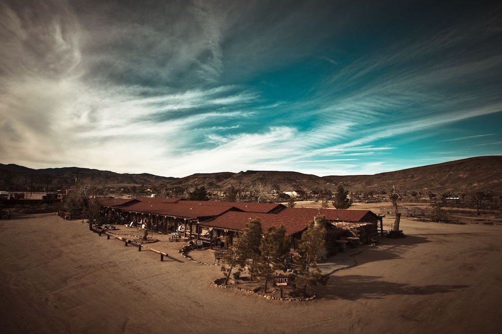 Pioneertown Motel 29/53