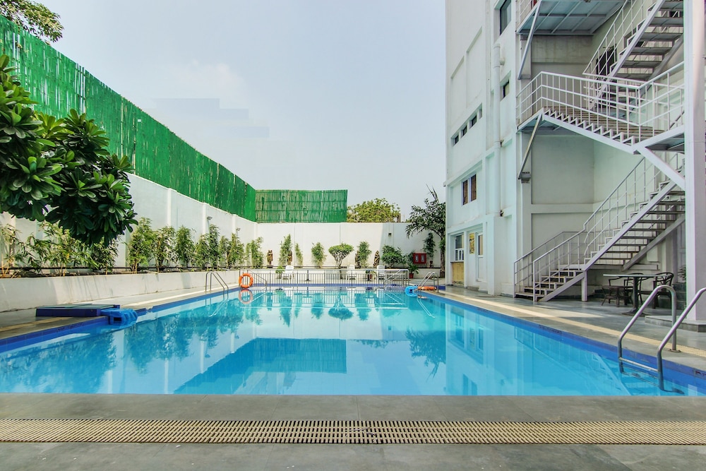 Vibe by the Lalit Traveller 44/46