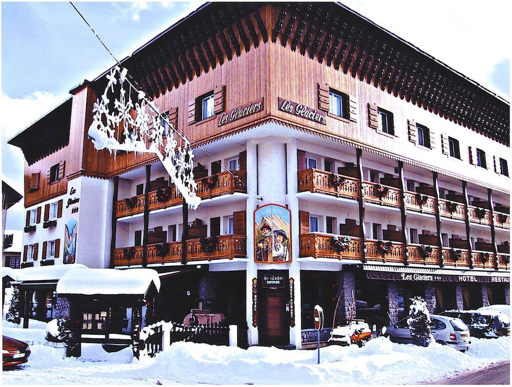 Hôtel Les Glaciers 1/64