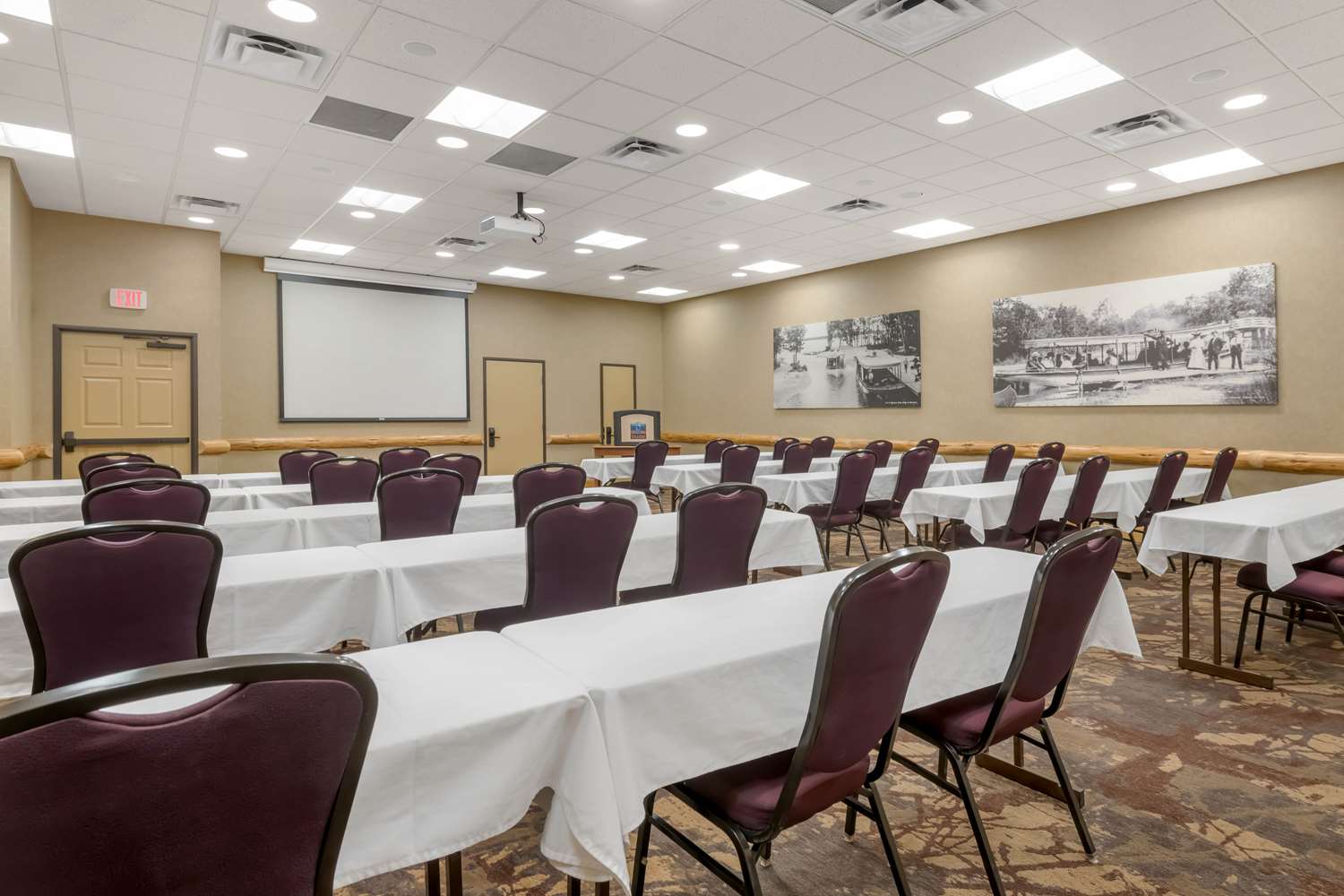 Best Western Premier The Lodge On Lake Detroit 30/35