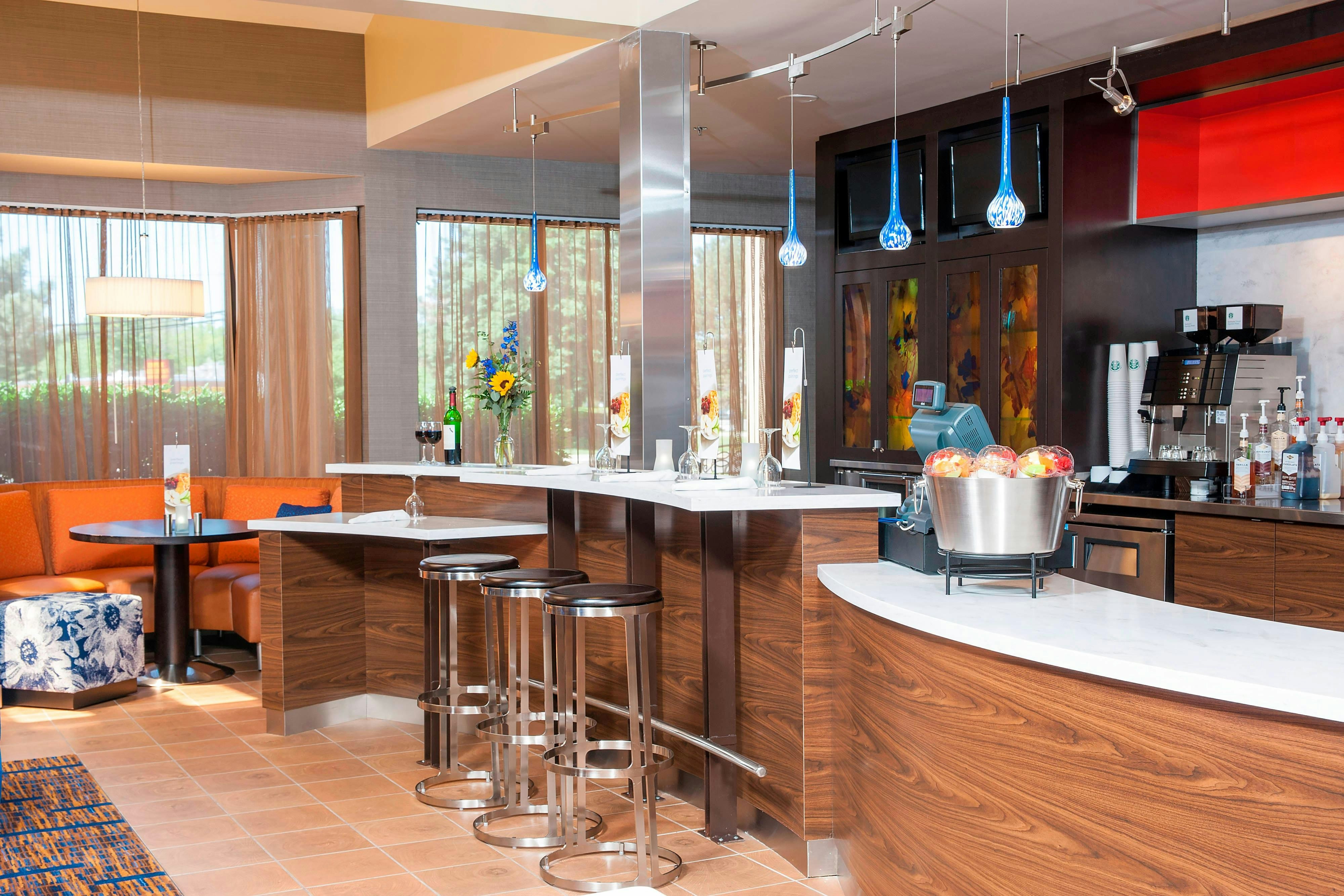 Courtyard By Marriott Chicago Glenview Northbrook 13/19
