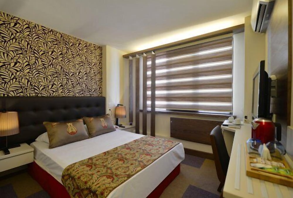 Istcity Hotel 7/47