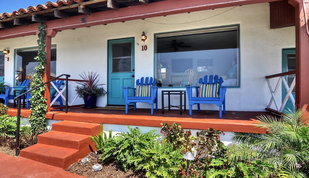 Beachcomber Inn 4/50