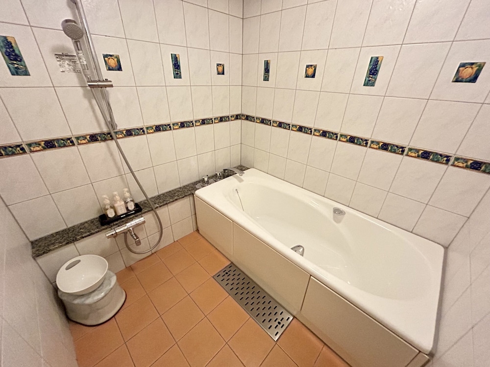 Hotel Pulitzer Jiyugaoka 40/50