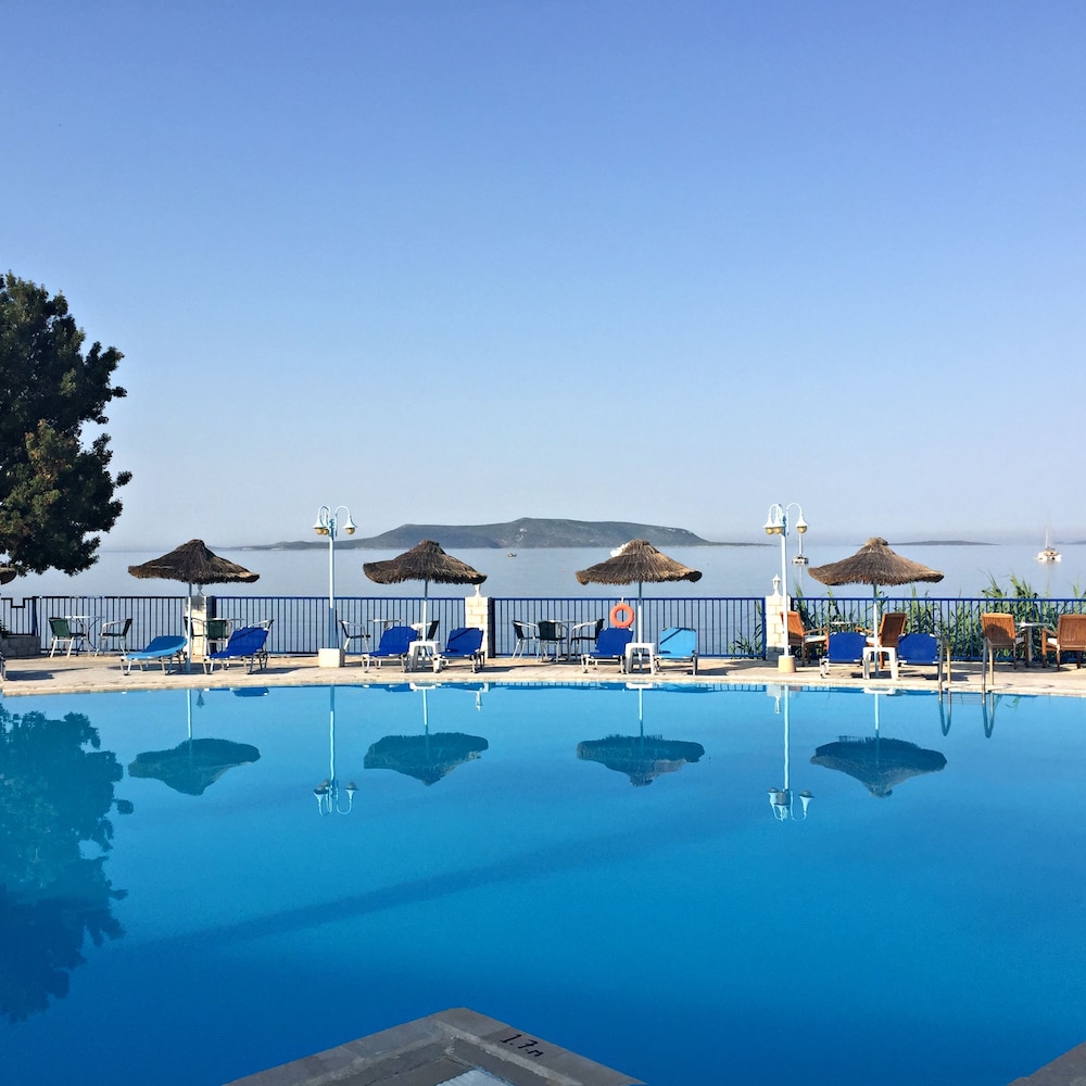 Golden Sun Peloponnese 68/74