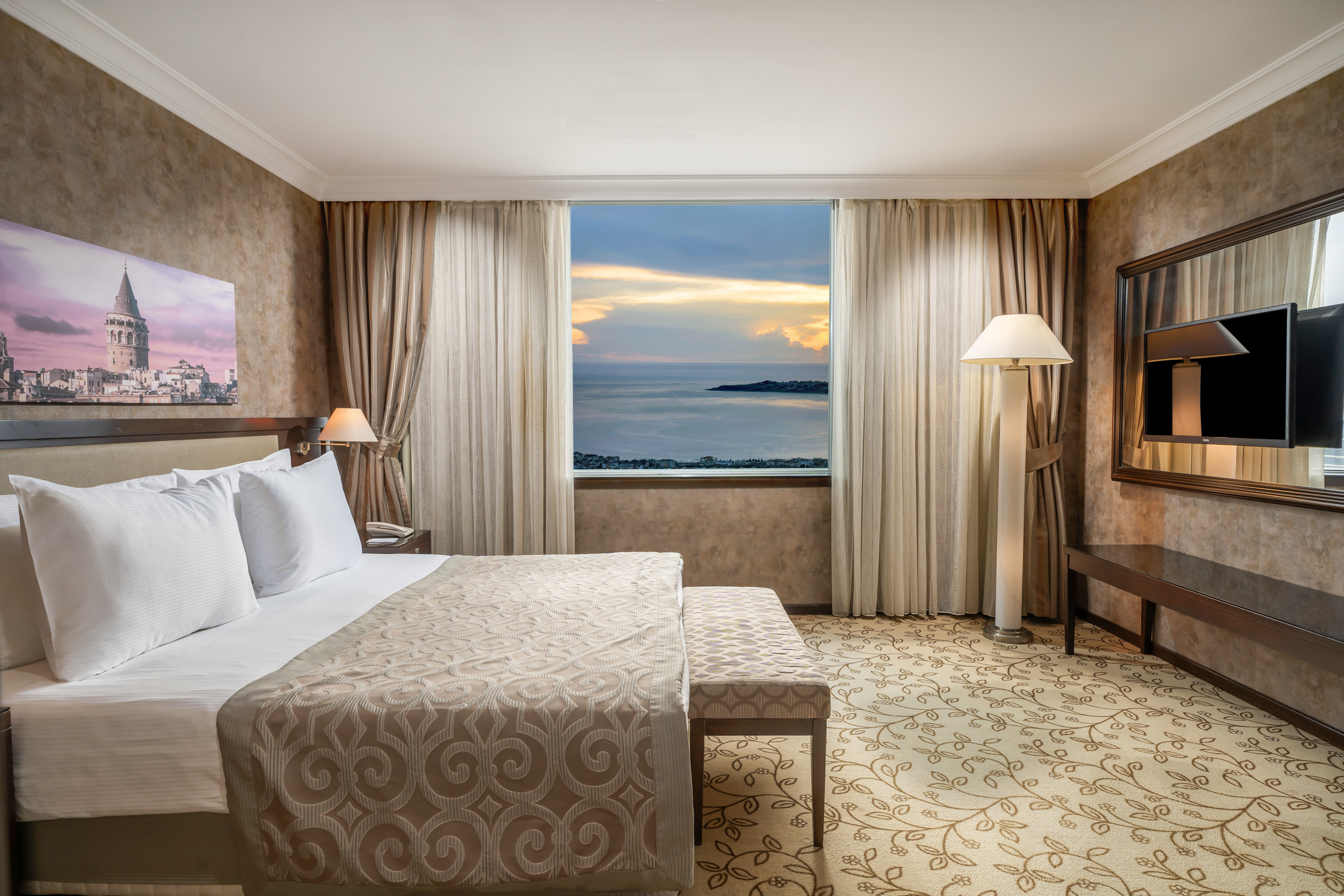 Executive Suite