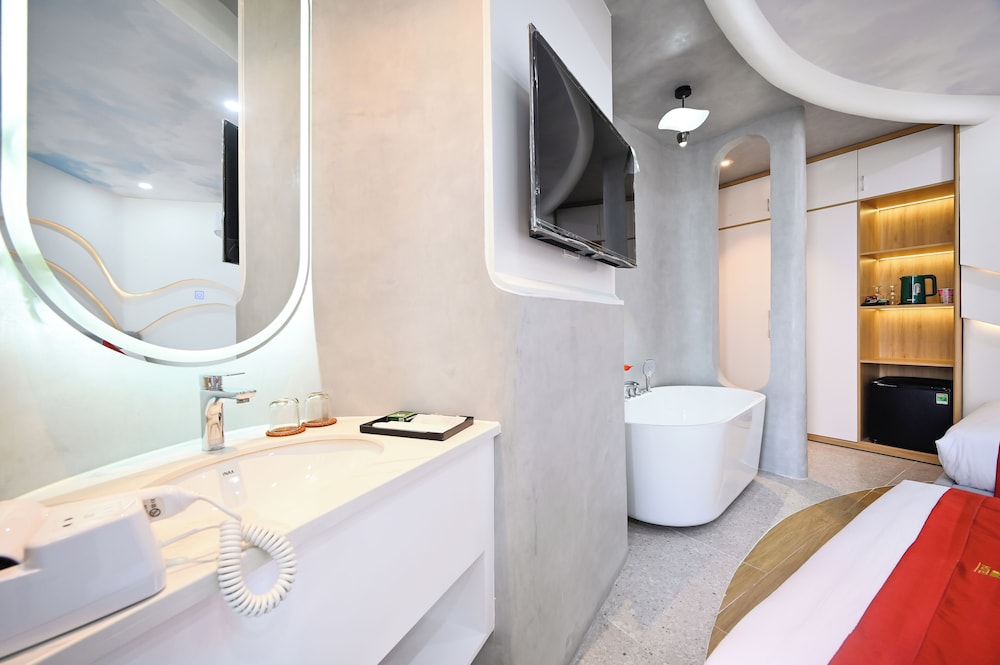 Hong Bao Thach Hotel 46/50