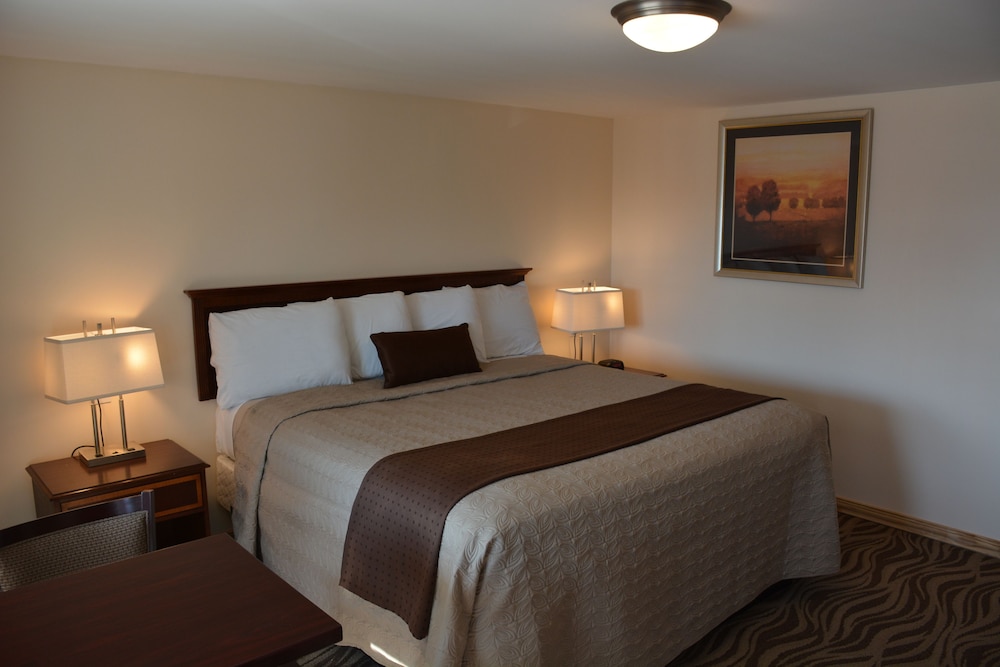 Standard, King Bed