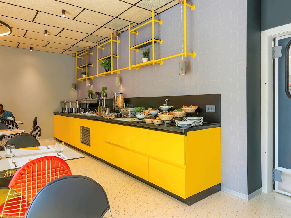 IBIS STYLES BUCHAREST ERBAS 9/68