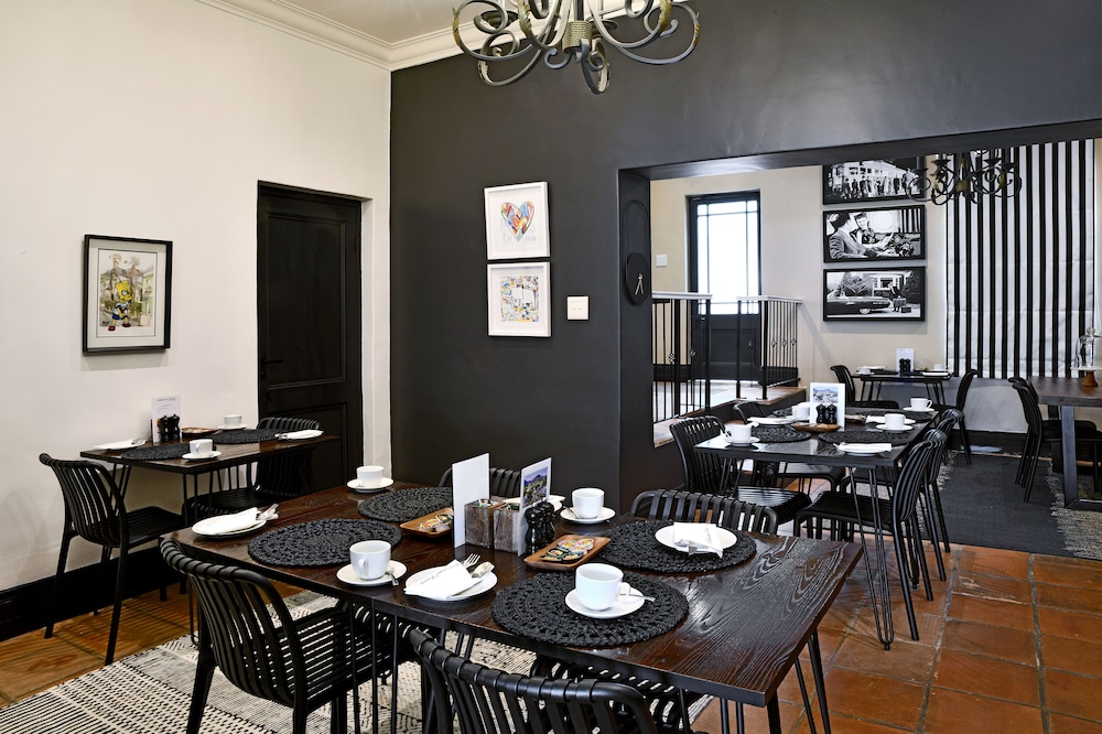 Ashbourne House Guest House 73/93