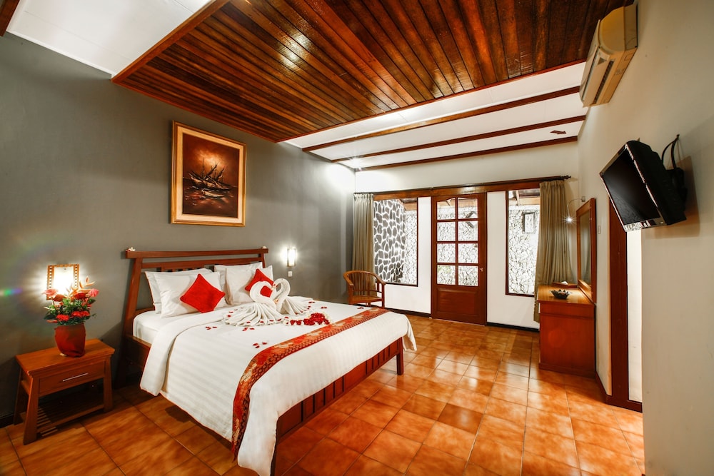 Bali Taman Lovina Beach Resort & Spa 16/50
