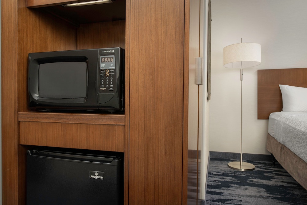 Fairfield Inn & Suites Ithaca 17/43