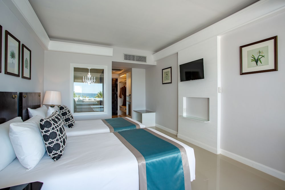 Thavorn Palm Beach Resort 21/58
