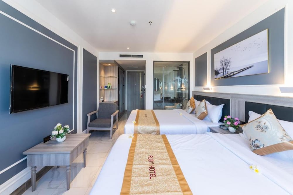 Ruby Hotel Nha Trang 10/35