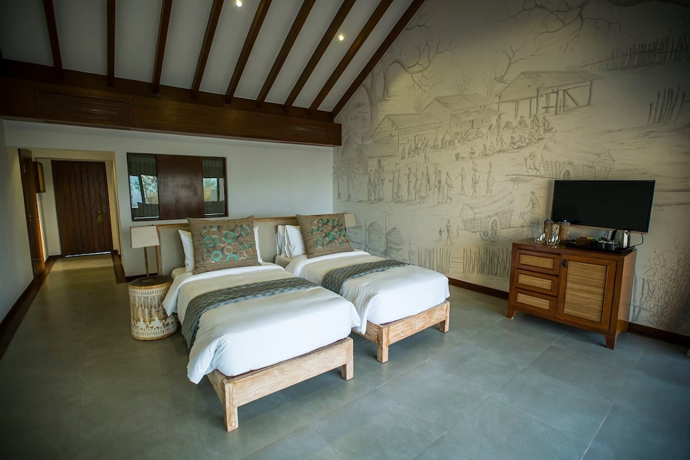 Suite, Queen Bed, Plunge Pool, Private Pool