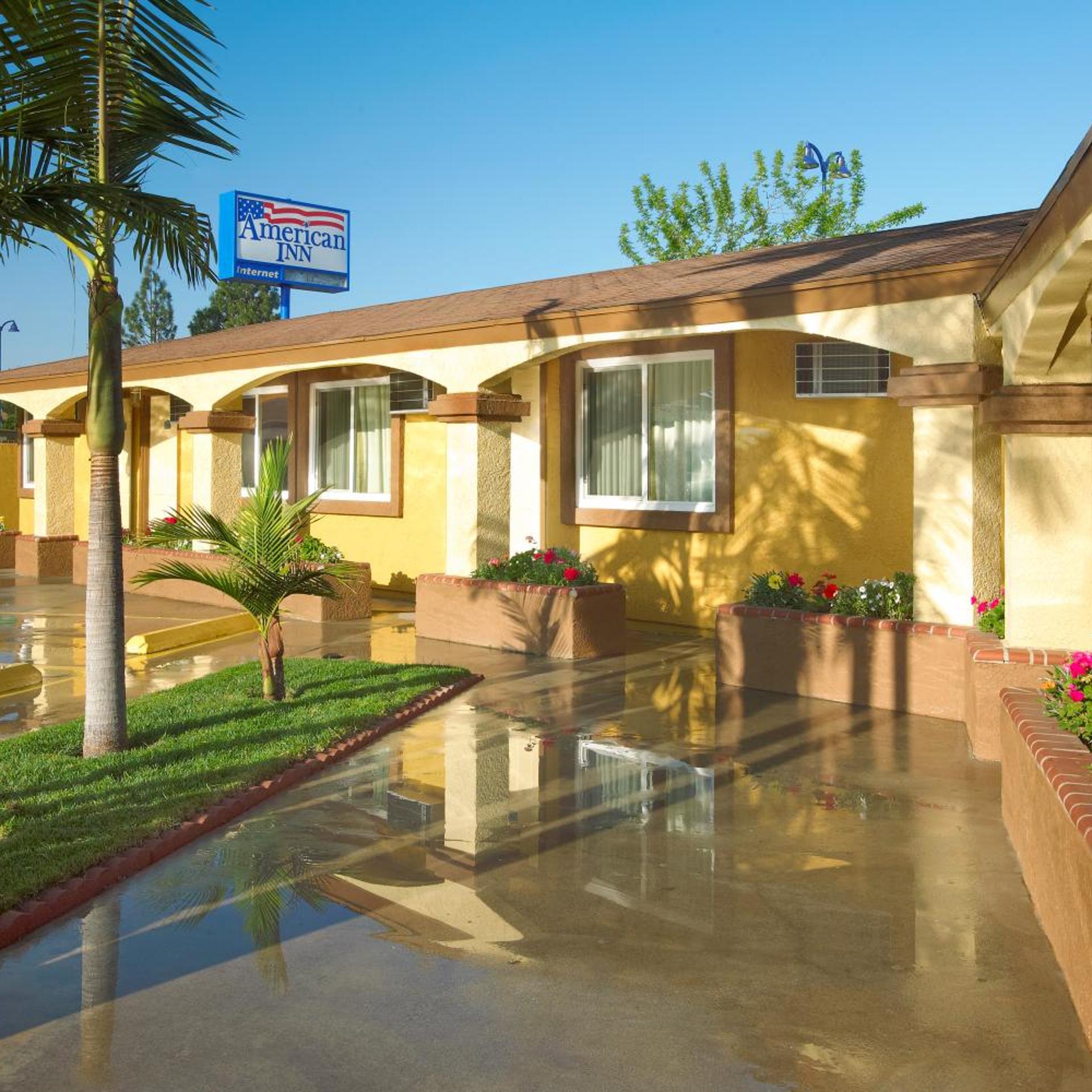 American Inn Downey 20/25