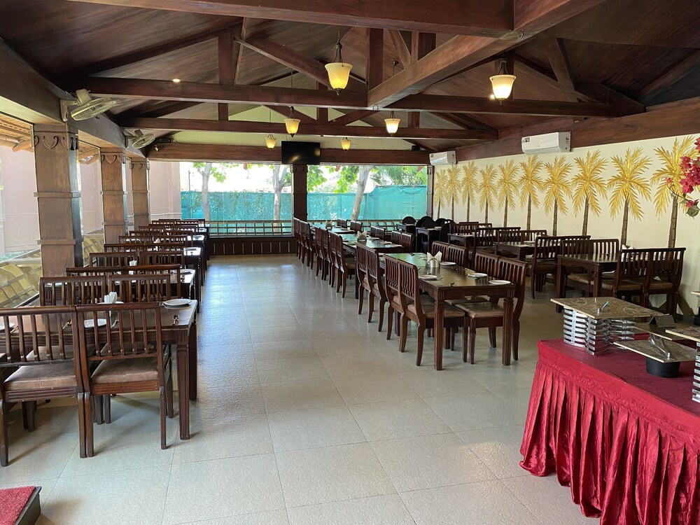 Golden Amoon Resort 45/50