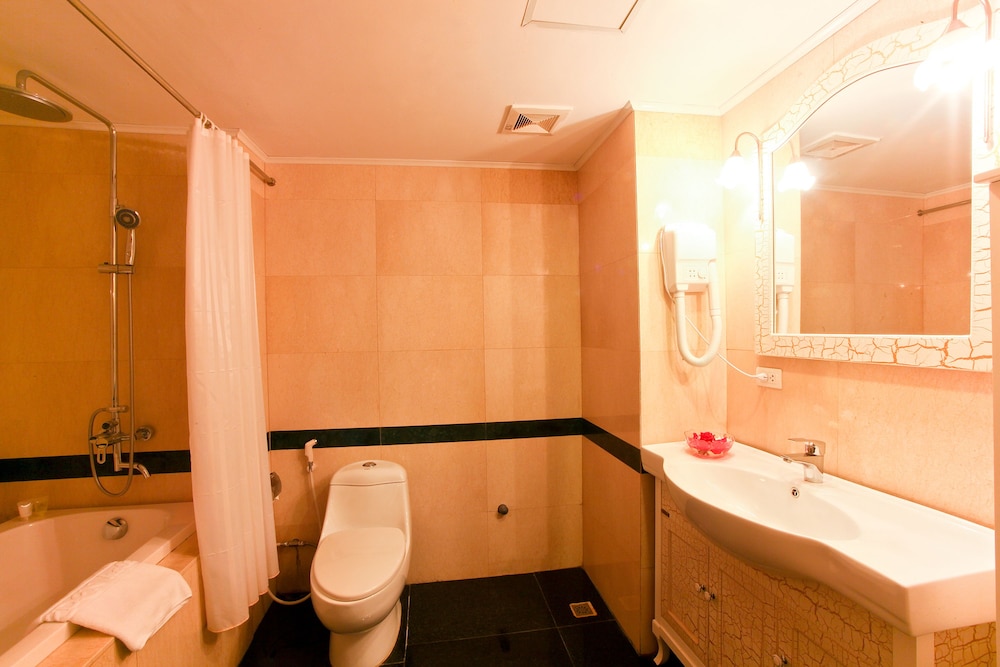 EDEN HOTEL 30/32