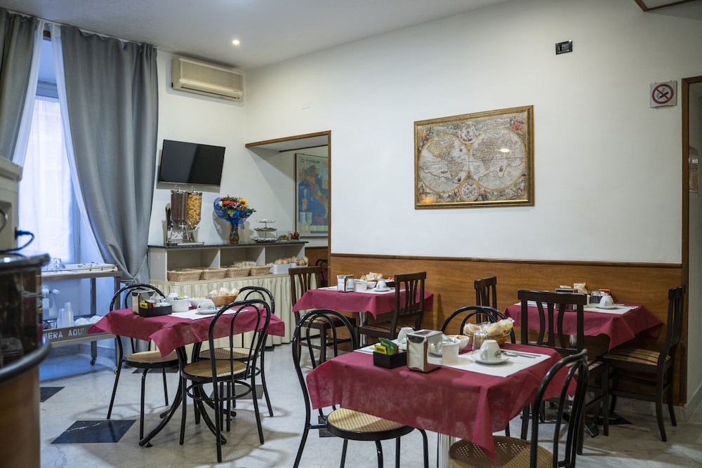 Hotel Ferrarese Roma 37/49