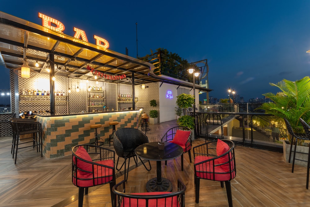 FTE Ba Dinh Hotel 37/48