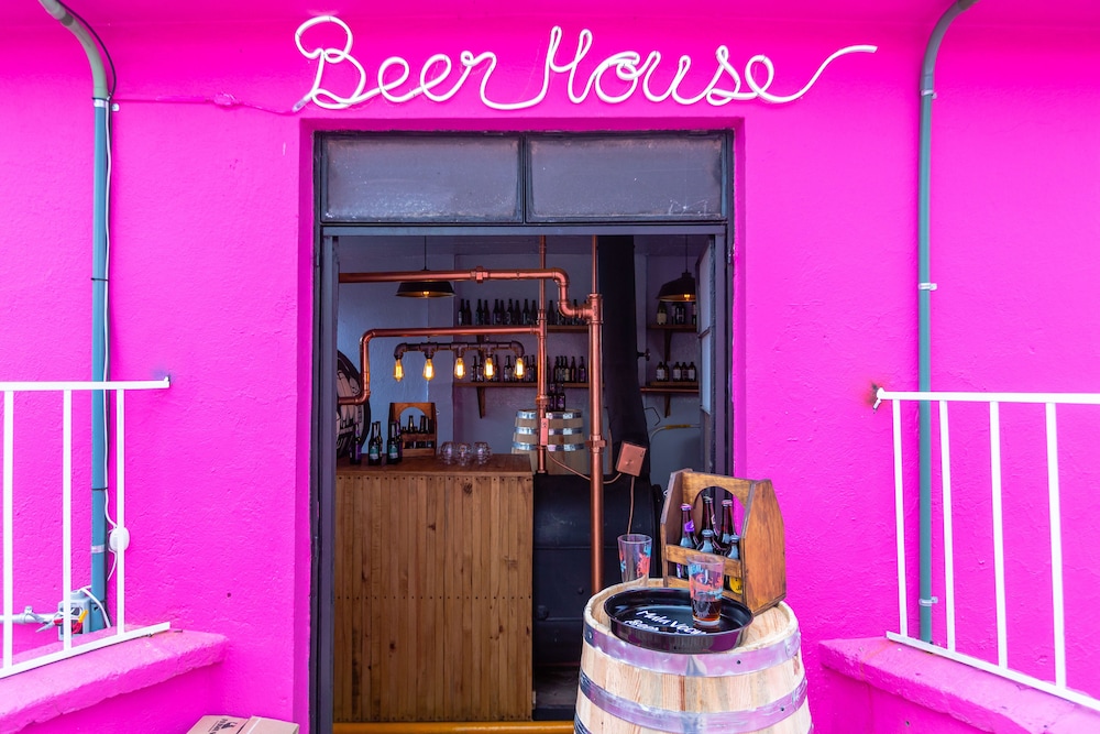 Mala Vecindad Beer Hotel 28/56