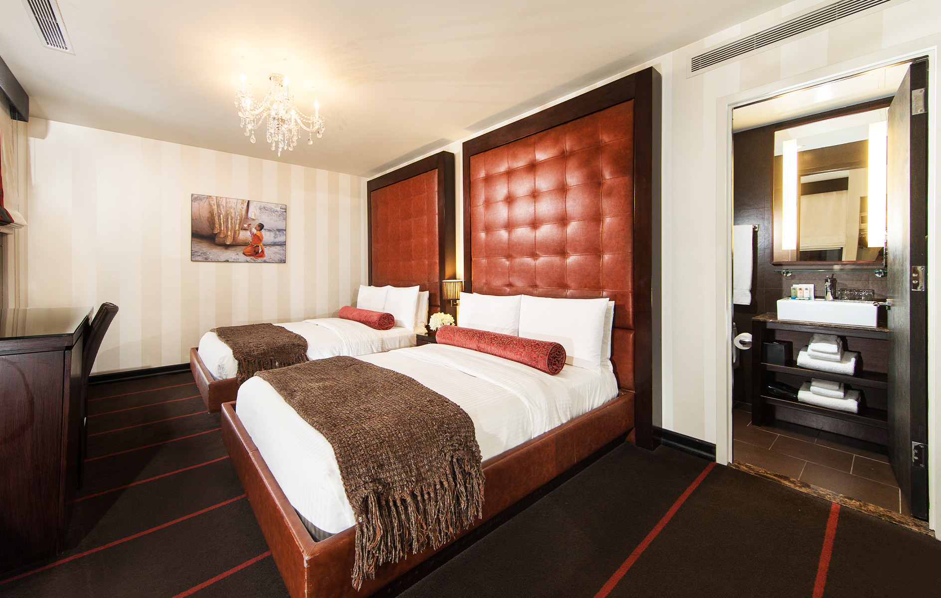 Sanctuary, 2 Double Beds