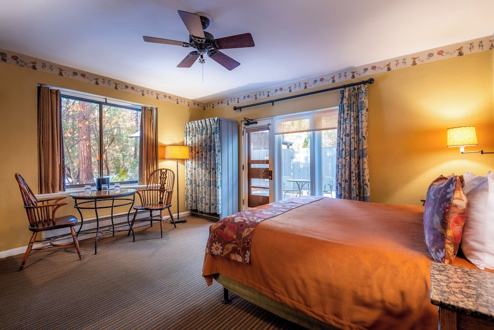 The Ahwahnee 8/50